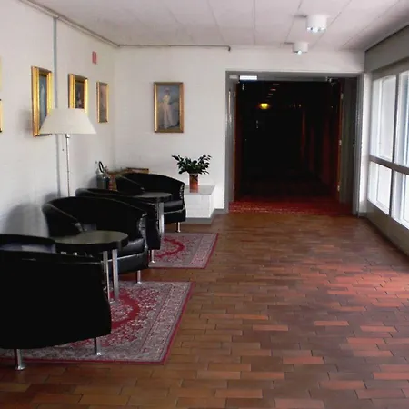 Kong Valdemar ボアディングボー